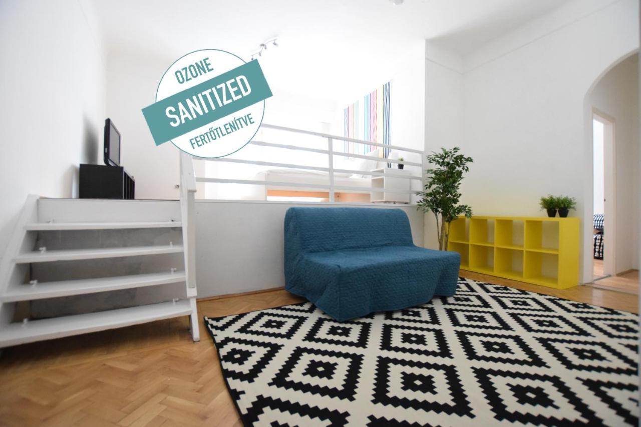 Budget Apartment By Hi5 - Akacfa 4 ブダペスト エクステリア 写真